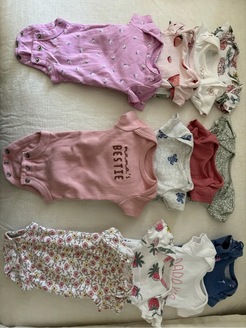 Mixed Brands One-Piece Short Sleeve Bodysuit - Pink